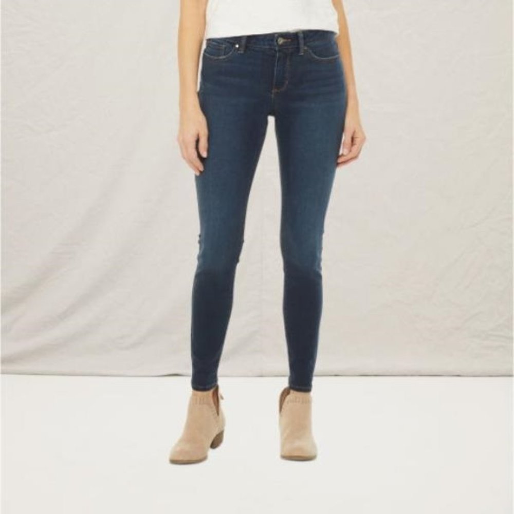 NEW a.n.a Womens Perfect Skinny Jean Dark Rinse Super Soft Denim Jean sz 12